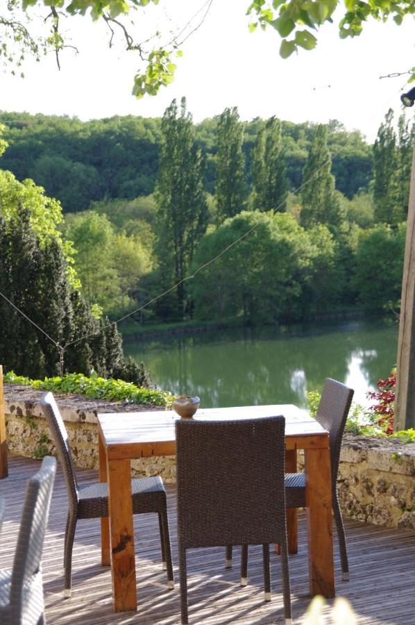 Logis Hotels Domaine Du Chatelard Dirac Kültér fotó