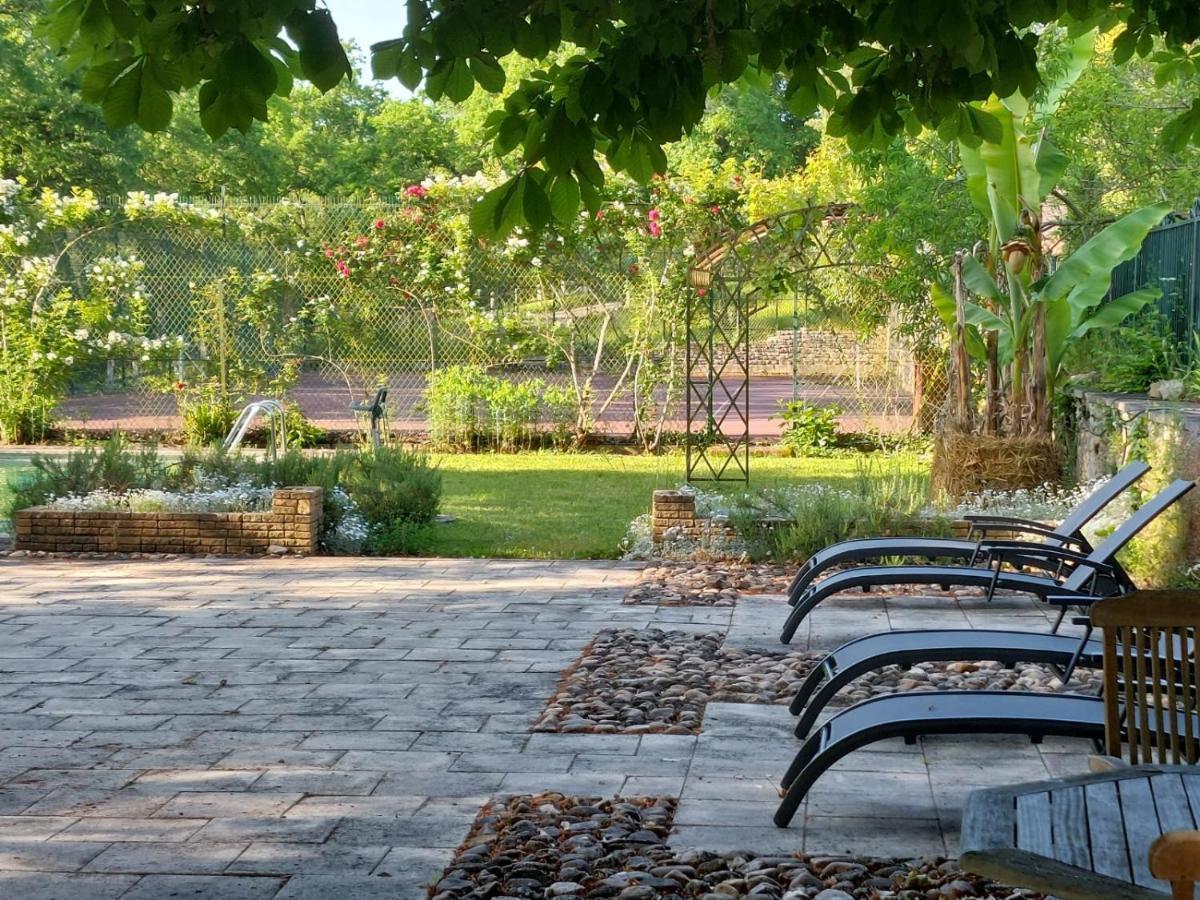 Logis Hotels Domaine Du Chatelard Dirac Kültér fotó
