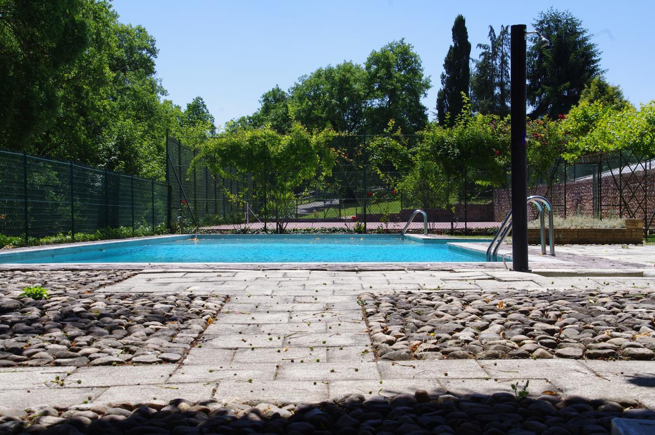 Logis Hotels Domaine Du Chatelard Dirac Kültér fotó